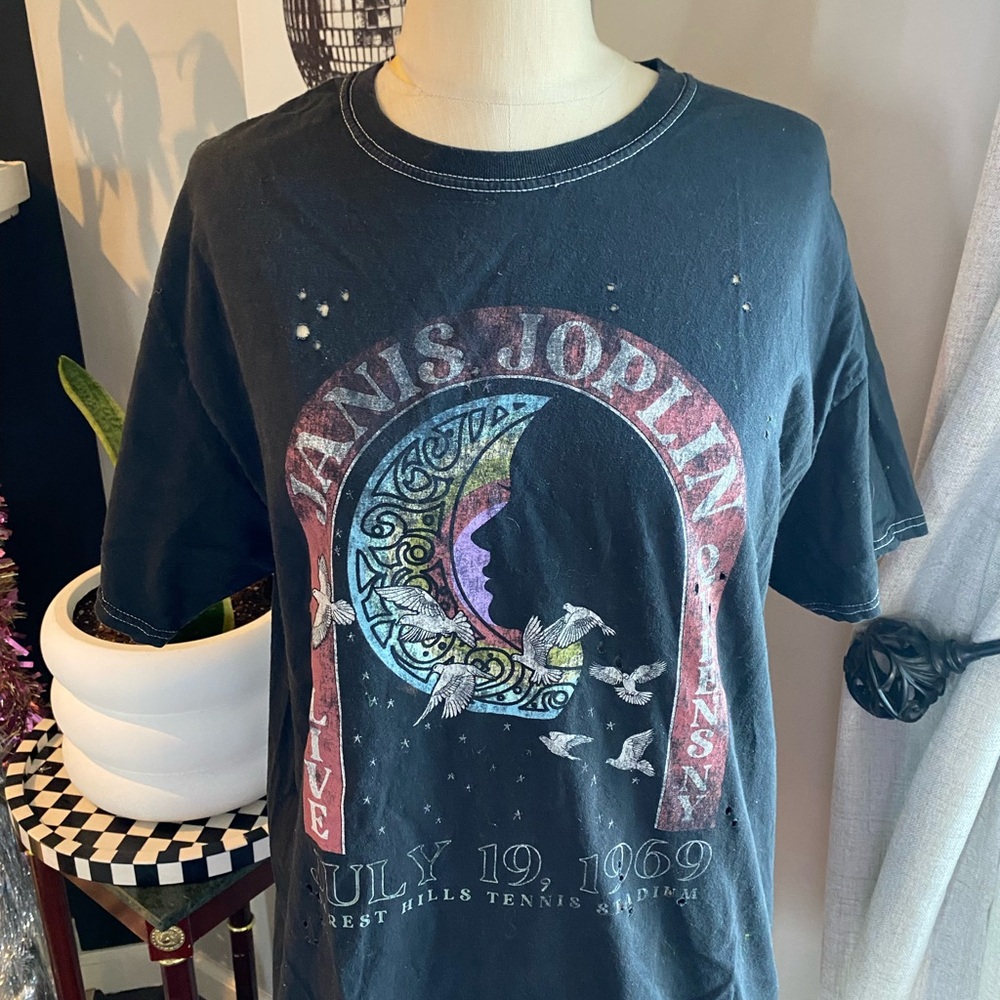 Janis Joplin Graphic Tee